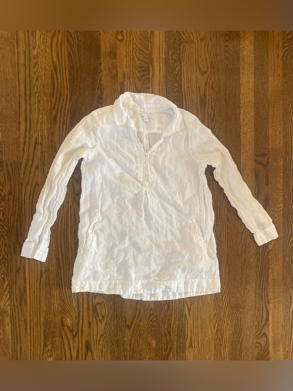 J. Jill White Linen Tunic Top with Side Pockets Size Small